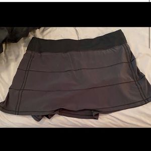 Lululemon pace rival skirt